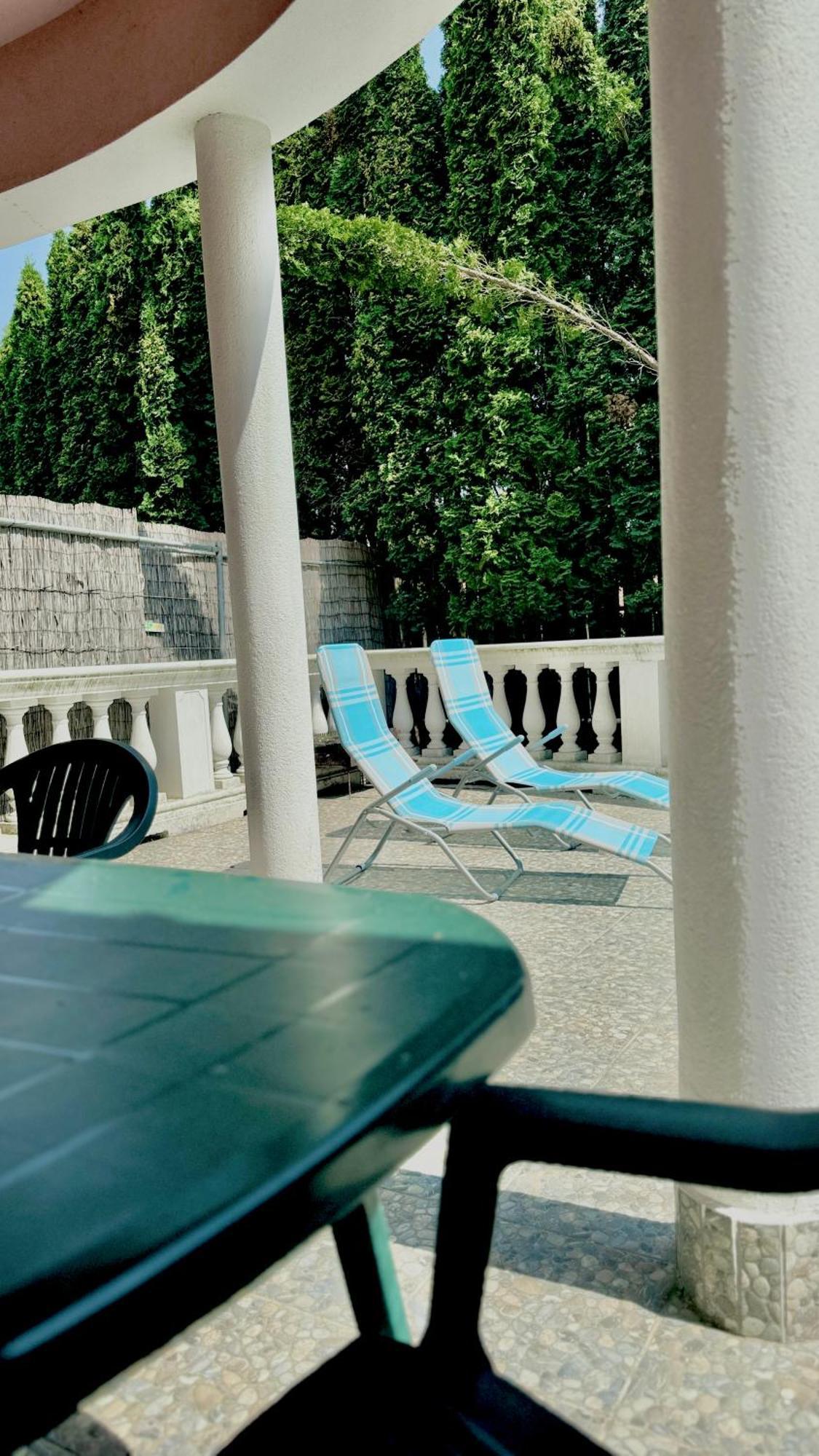 5 Haloszobas Wellness Vip House - Privat Medence Siófok Buitenkant foto