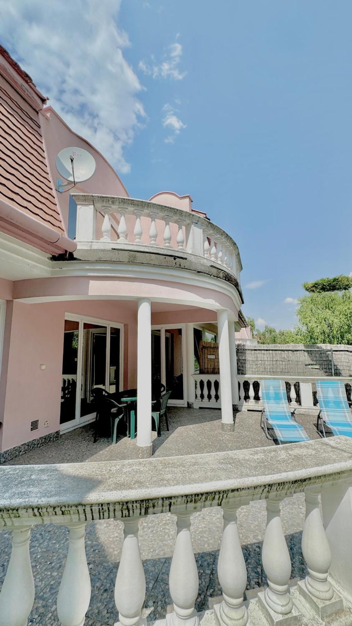 5 Haloszobas Wellness Vip House - Privat Medence Siófok Buitenkant foto